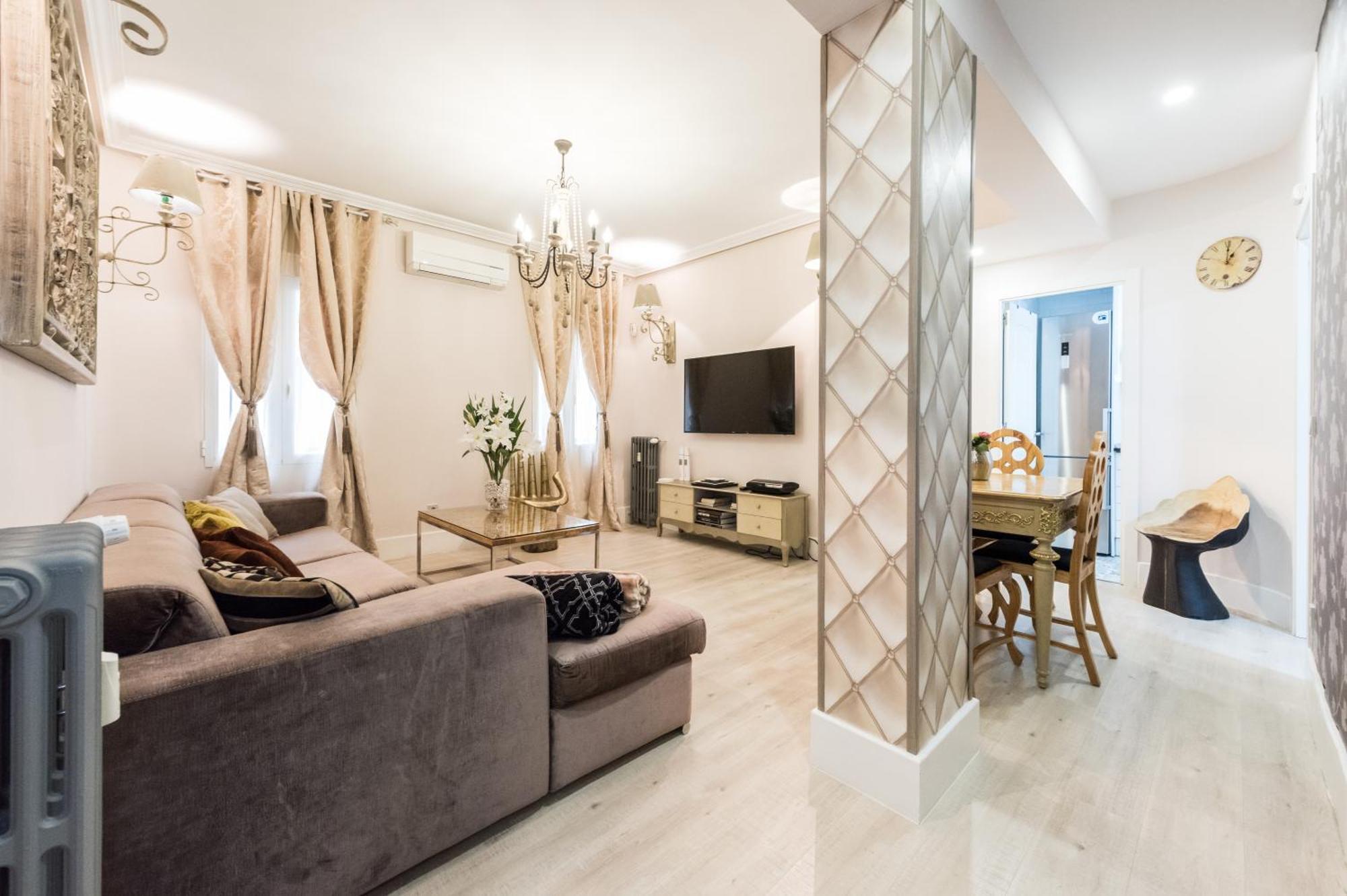 City Deluxe Apartment Мадрид Екстериор снимка